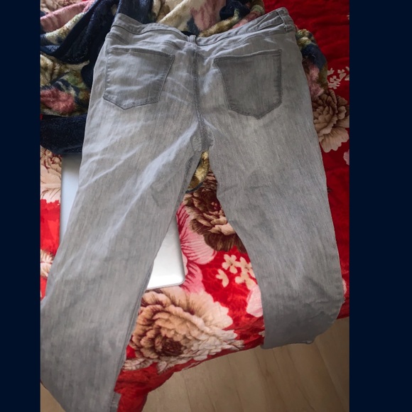 Womens Pants - Picture 2 of 2